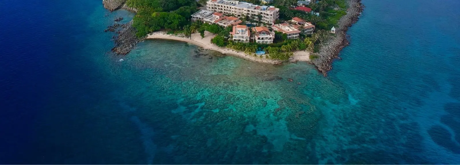 The Iron Shore, Roatan – le Meridian – Kismet en gros plan