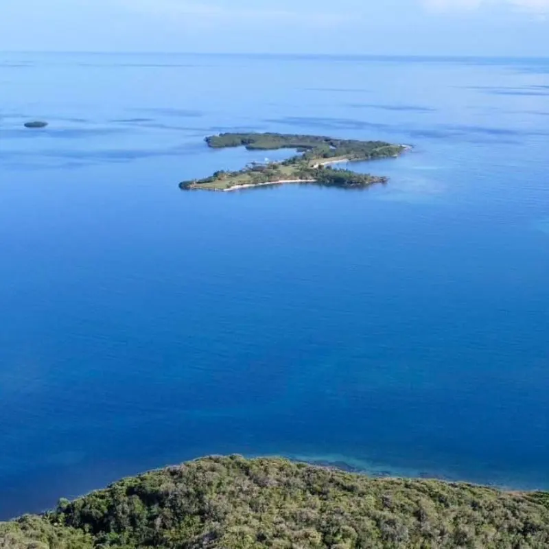 Fort Morgan Cay – Roatan Day Tours