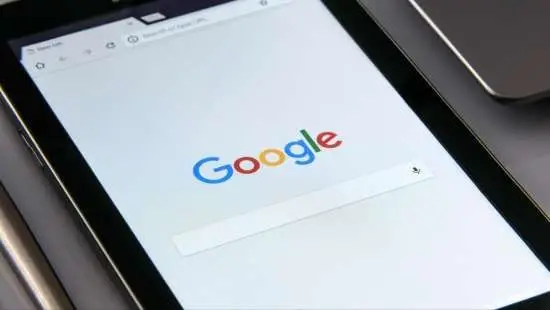 Recherche de vol sur Google Flight avec un portable