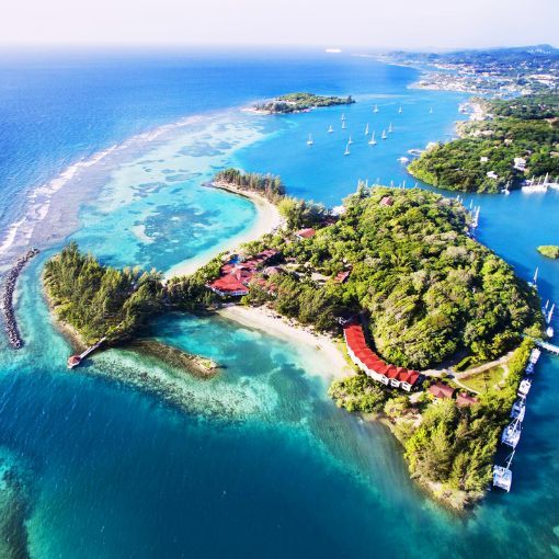 Voyage Organise 9 Une vue aérienne de l'île Fantasy Island Beach Resort